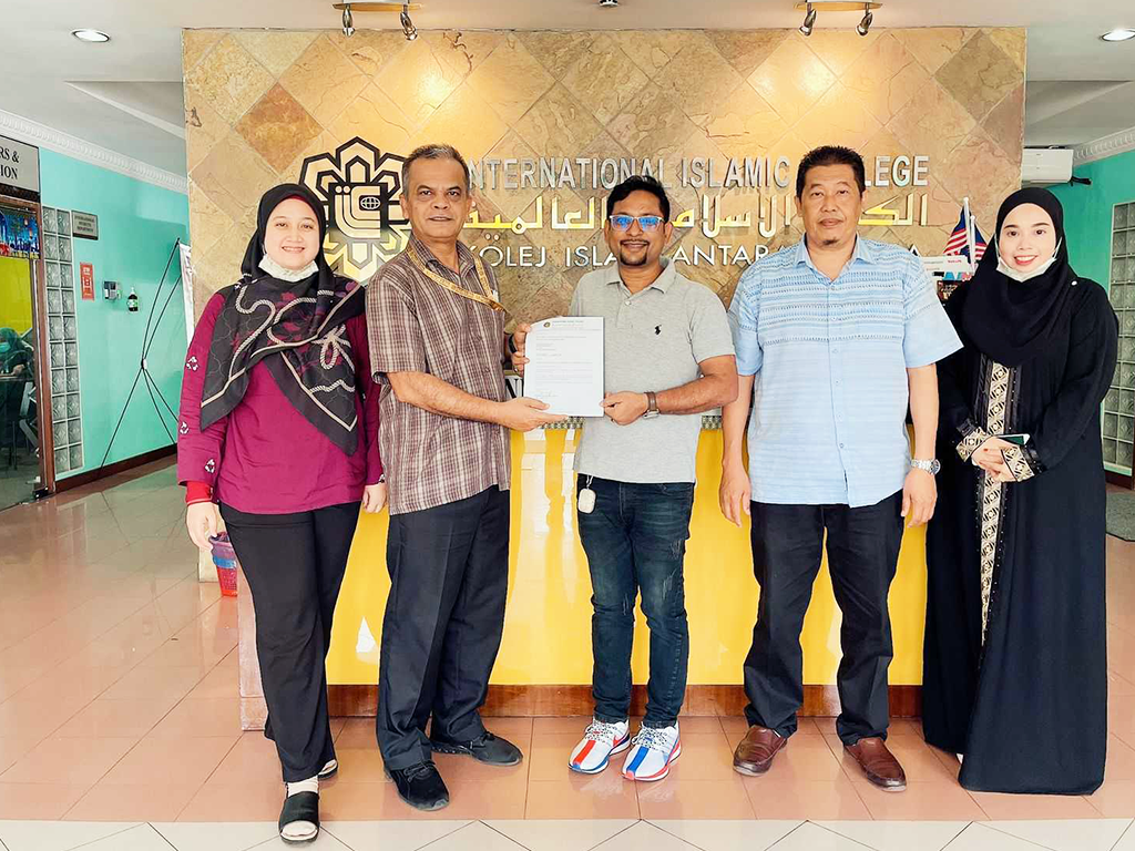 Agreement Ceremony with International Islamic College Malaysia